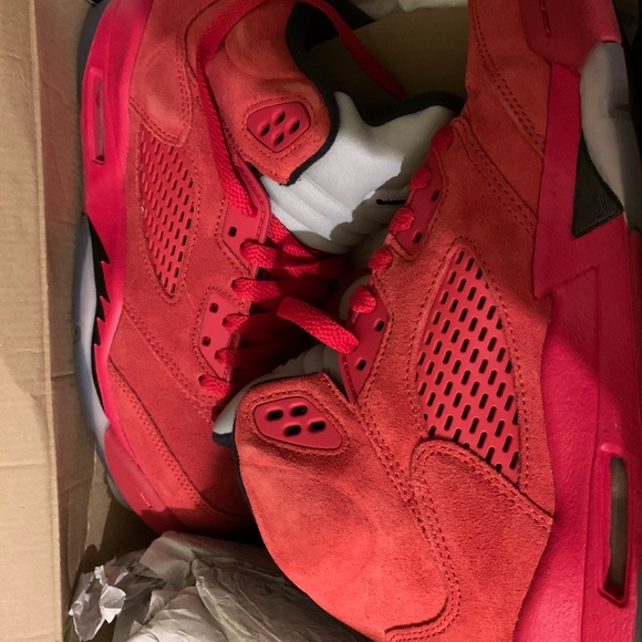 Jordan 5's - Picture 3 of 3